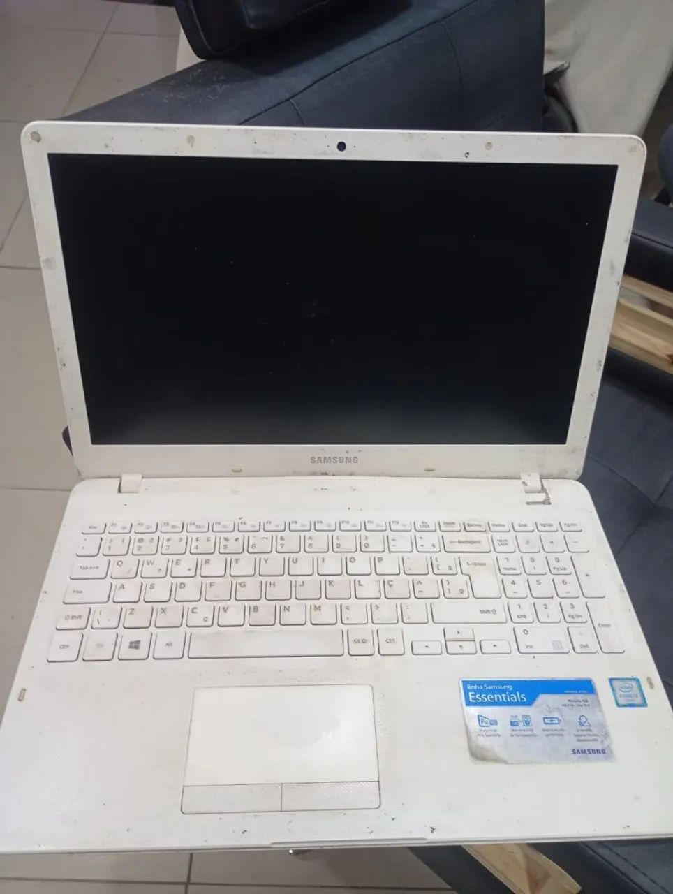 Notebook Samsung 300E5l-KF2br aproveitar peças  - Foto 2
