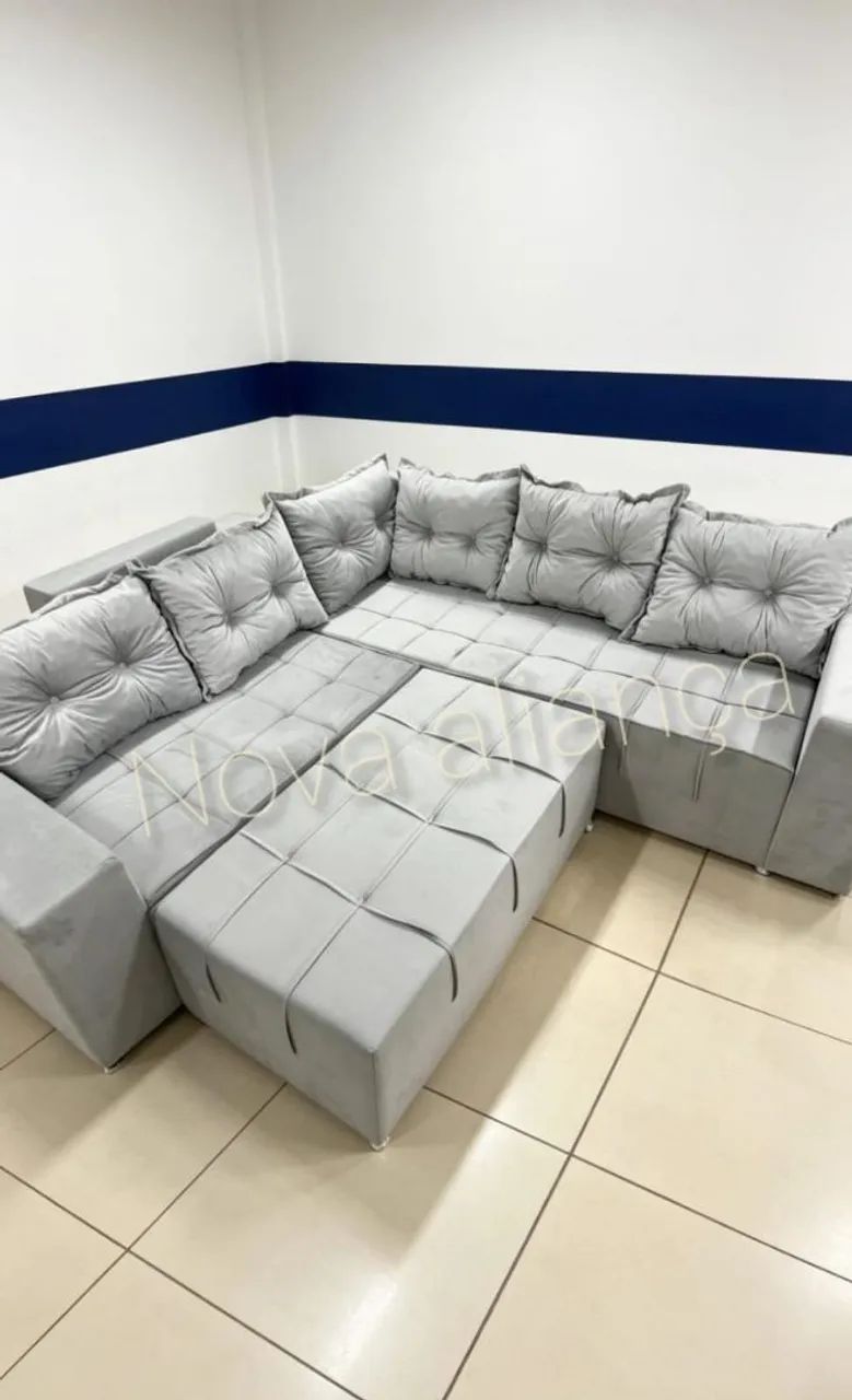 Sofá em L super em alta vai um puff de brinde  - Foto 4