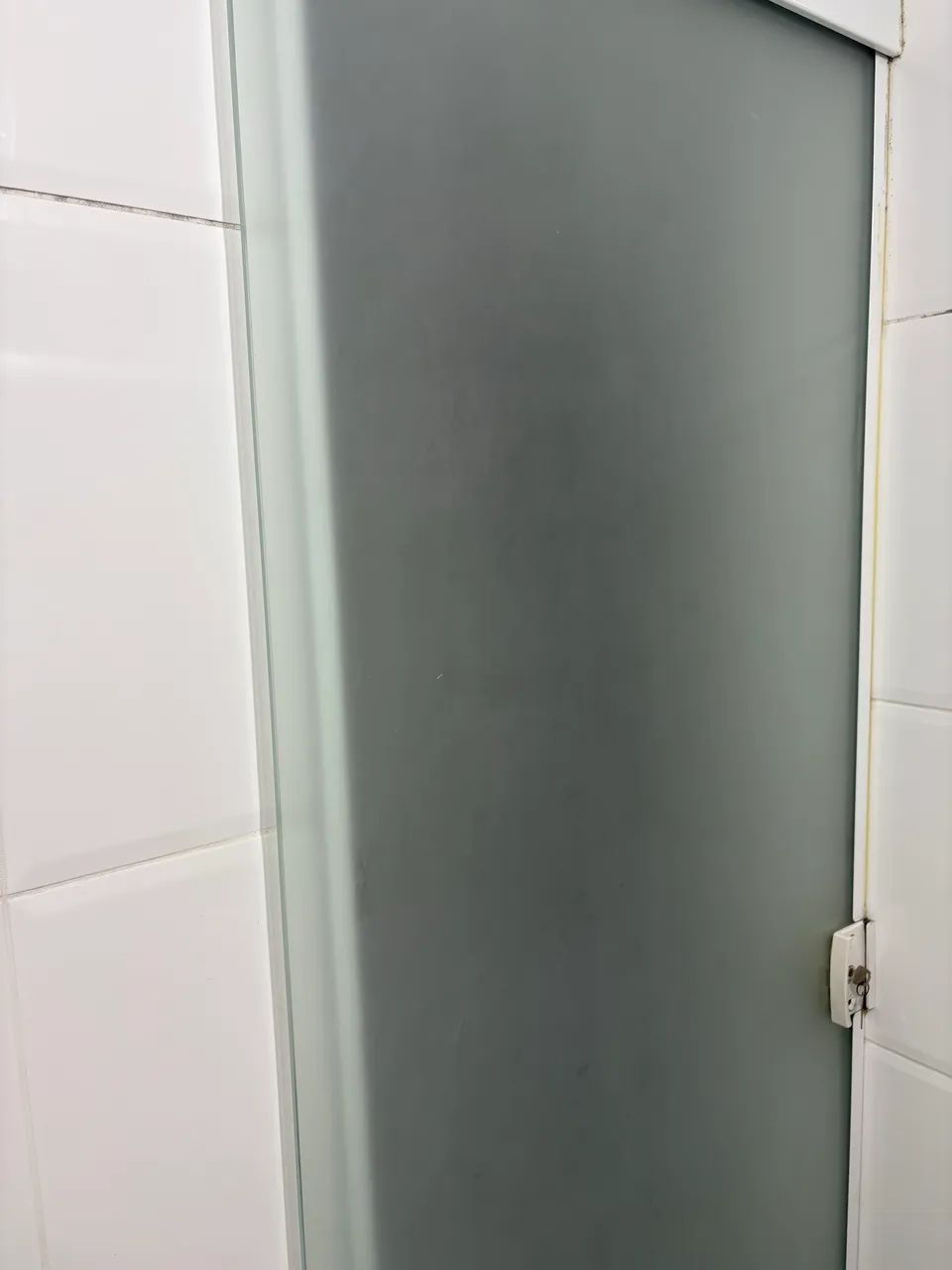 Porta de banheiro vidro chateada 080x210 - Foto 3