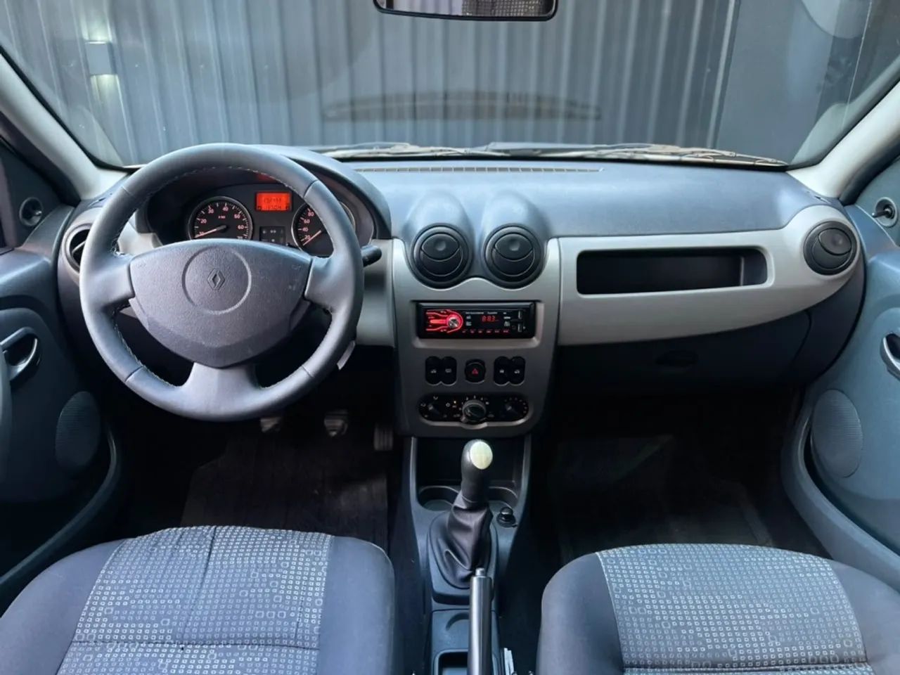 Renault Sandero Expression Flex 1.6 16V 5P 2009 - Foto 5