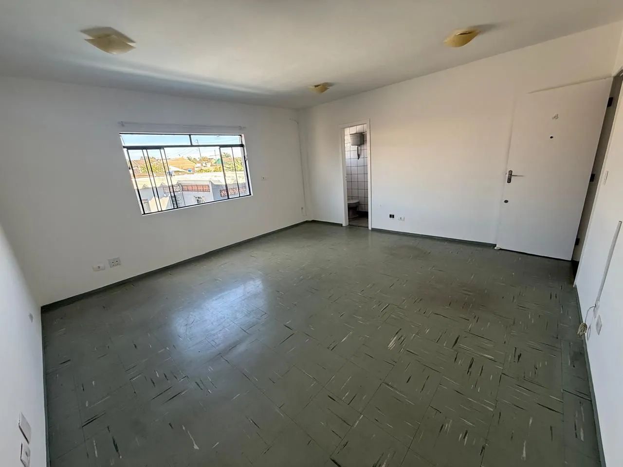 Sala comercial bairro pinheirinho  - Foto 4