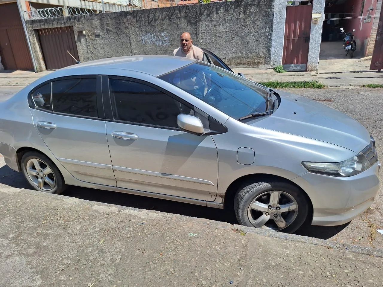 Honda City 1.5 LX 16V FLEX 4P AUTOMÁTICO 2010