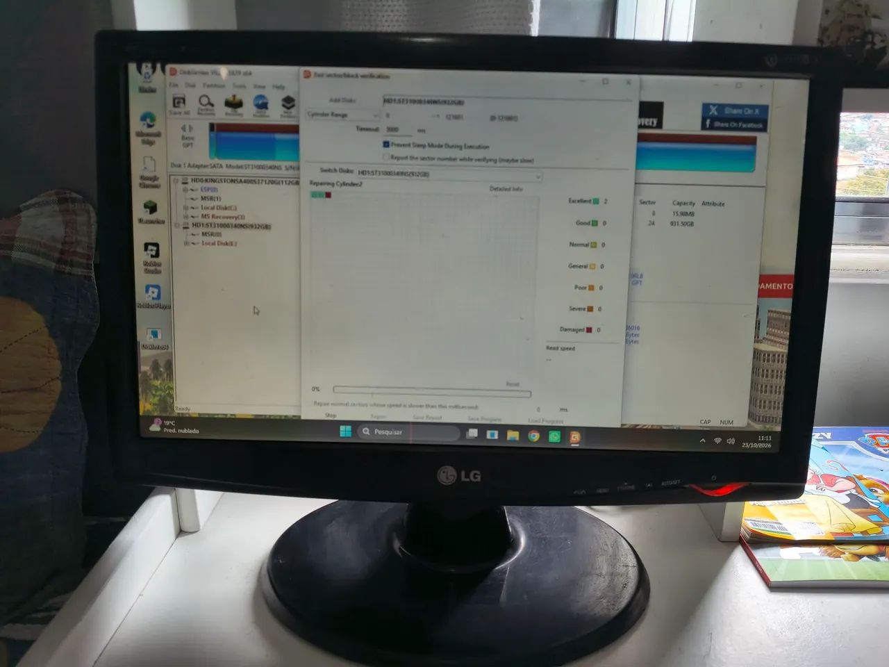 Monitor LG Flatron 18.5" LCD Widescreen - Com Fonte e Cabo VGA