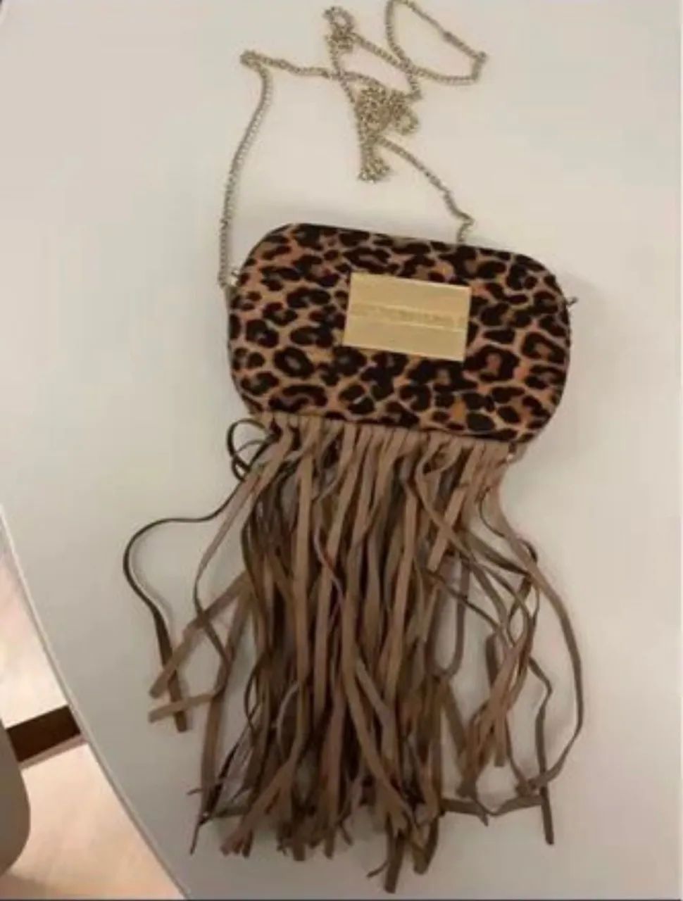 Clutch lança perfume  - Foto 5