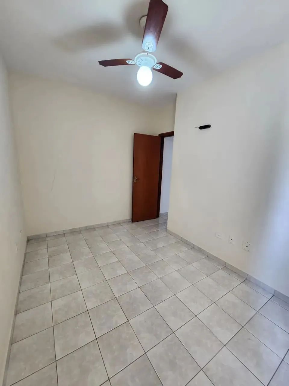 APARTAMENTO 100 METROS DA PRAIA, GUILHERMINA, 1 QUARTO - Foto 11
