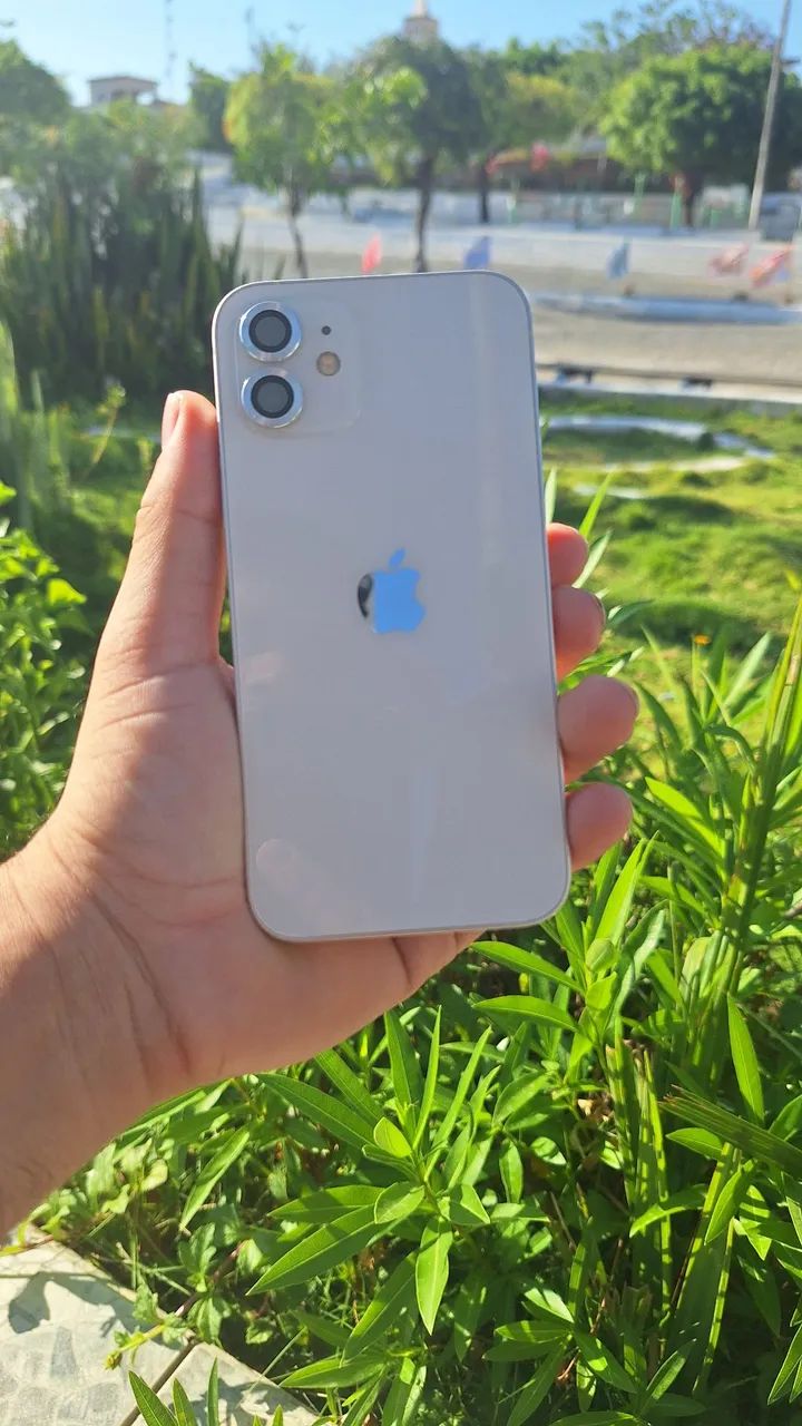 Iphone 12 | 128GB cor branca em bom estado