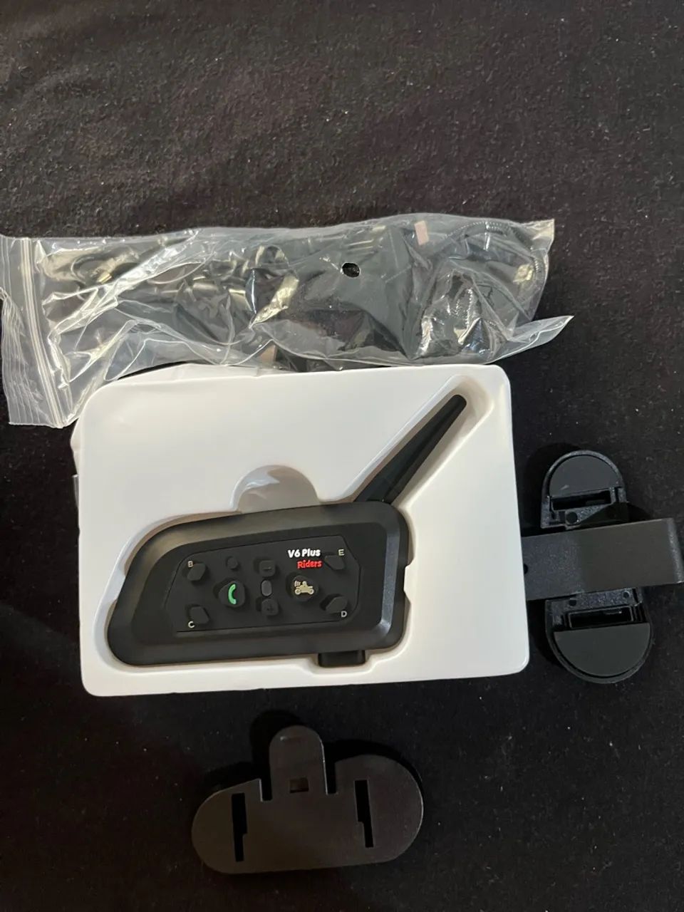 Intercomunicador V6 Plus para Capacete Bluetooth 1500M - Foto 2