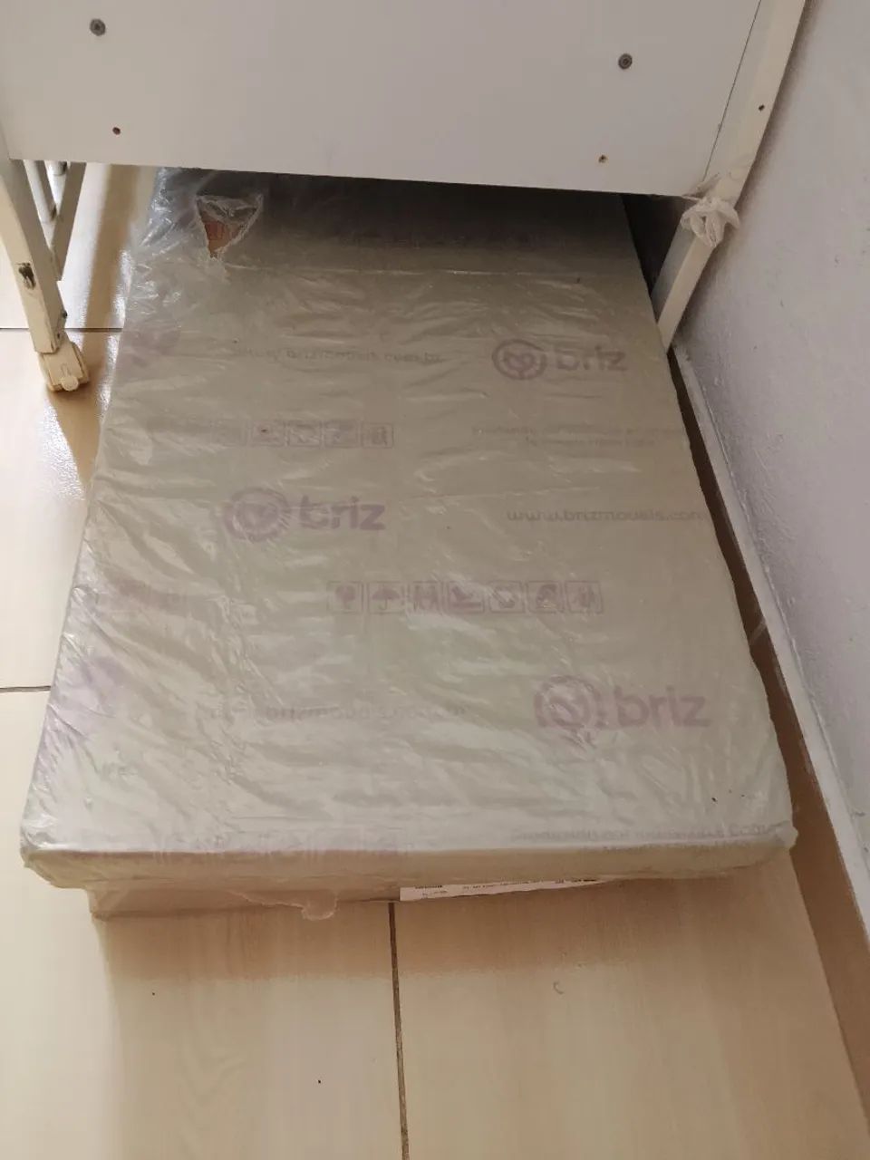 Vendo guarda roupa Novo - Foto 2