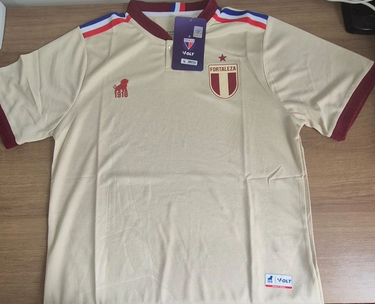Camisa fortaleza eiffel bege
