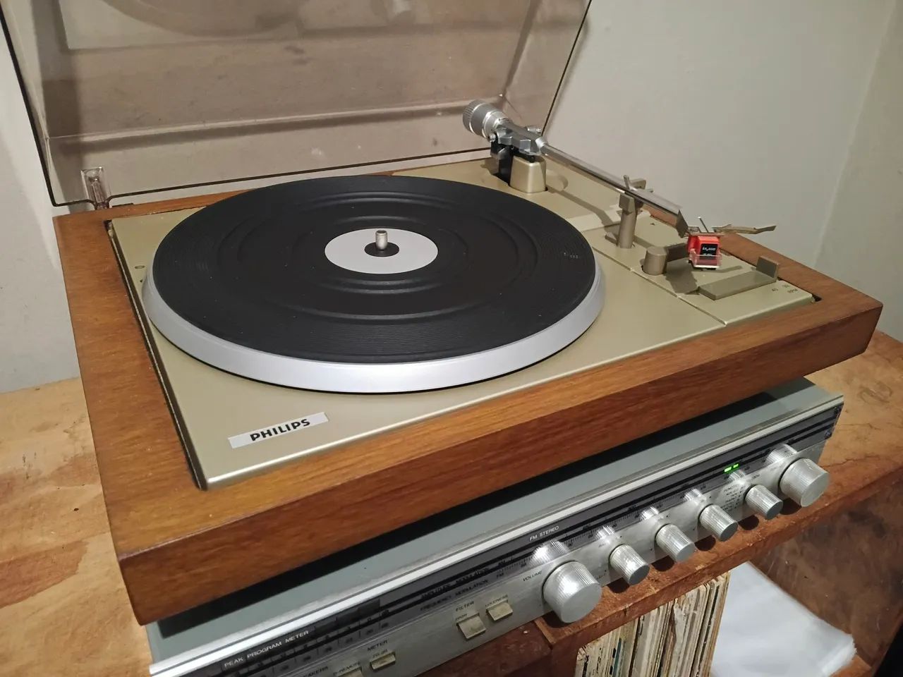 Conjunto philips toca disco e receiver  - Foto 5