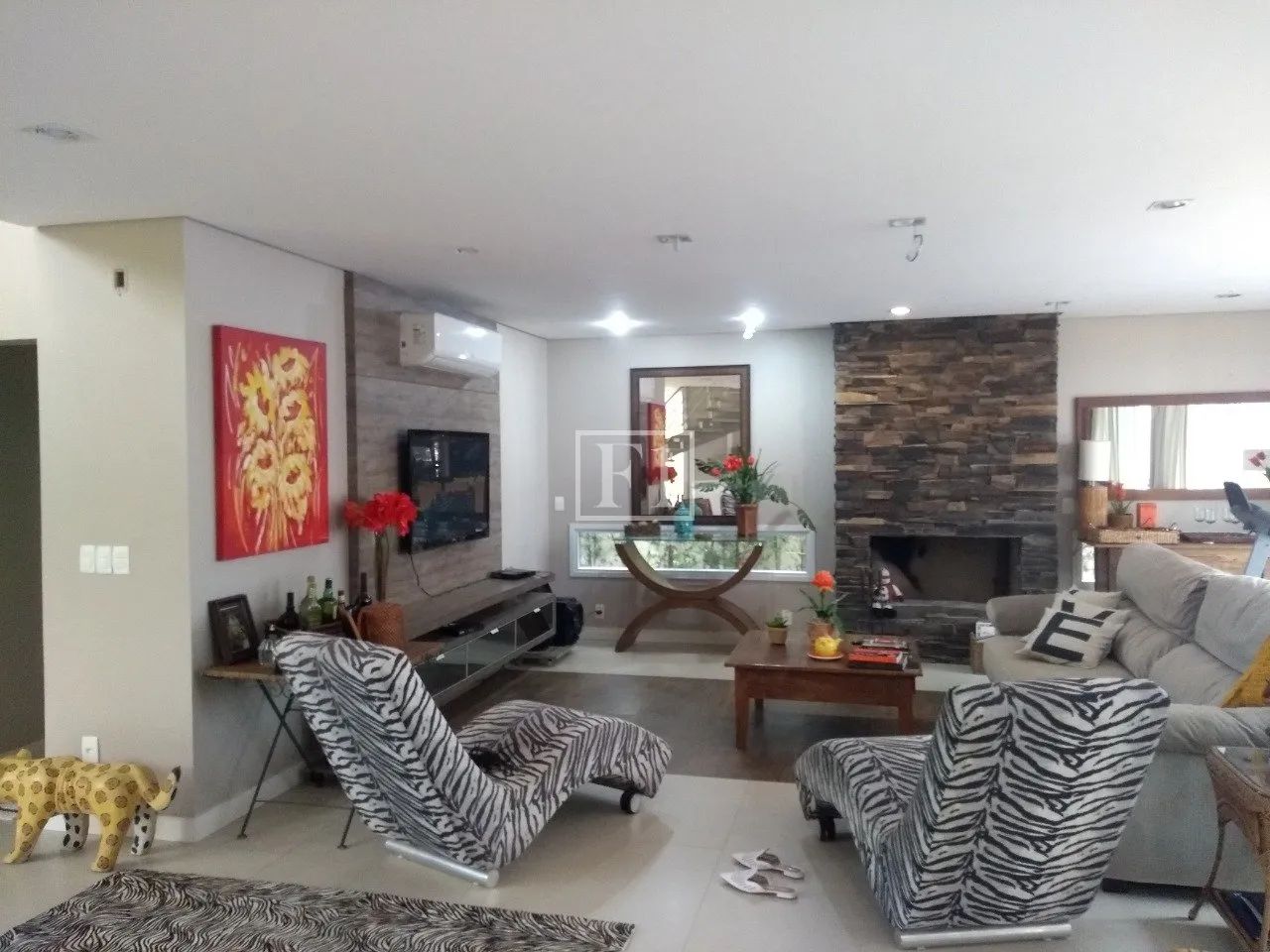Casa de 6 dormitórios para alugar no Itacorubi - Foto 4