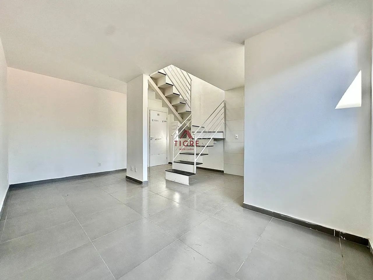 Cobertura com 2 Quartos à Venda, 109m²