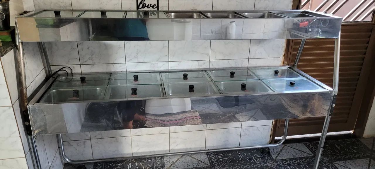 Buffet self-service 