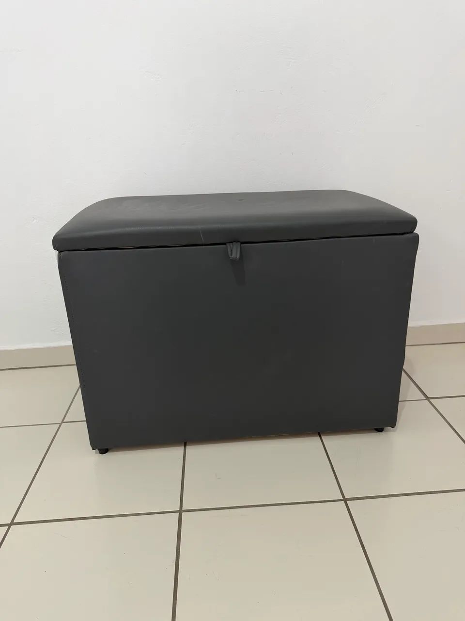 Puff Baú: Organizador e Assento Retangular