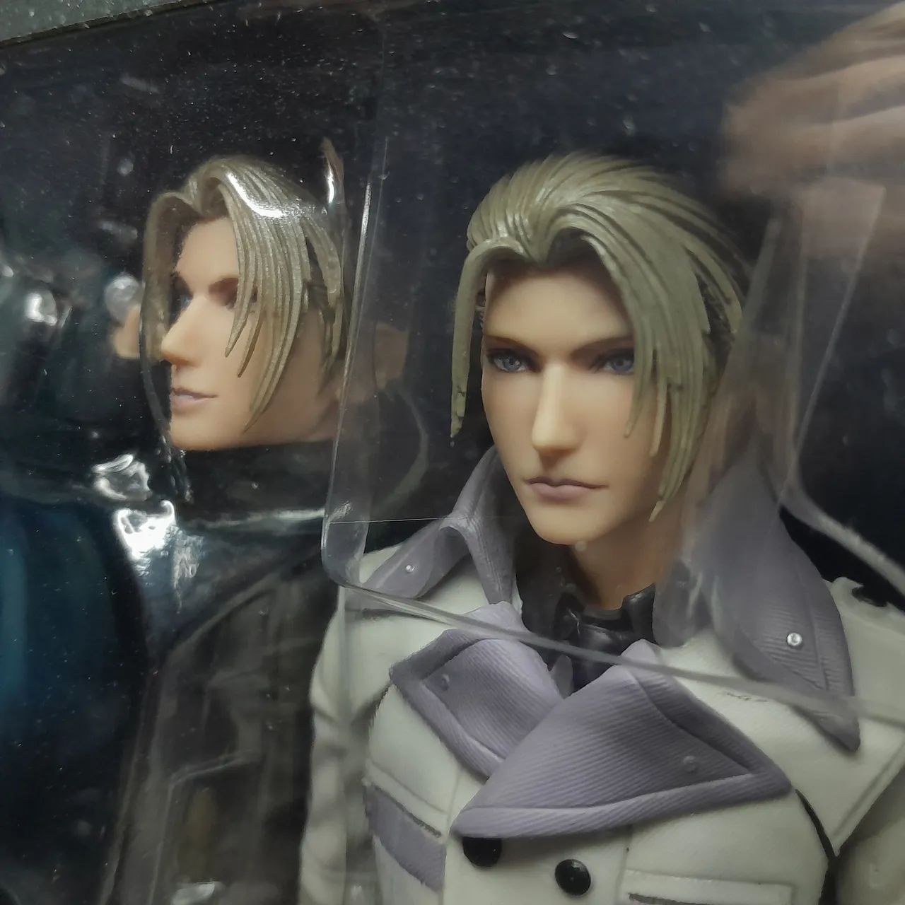 Play Arts Kai Rufus Shinra Final Fantasy 7 VII Remake Original