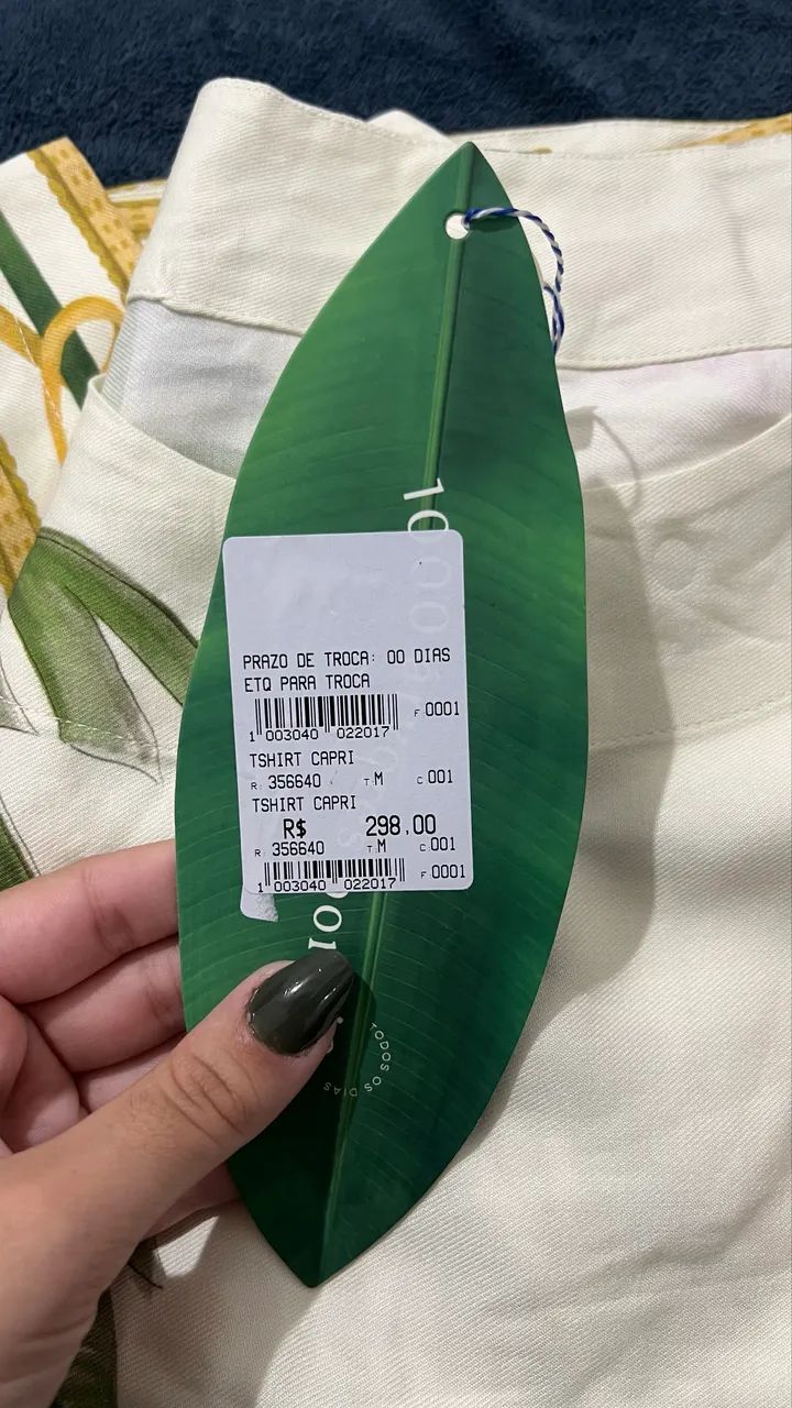 tshirt capri FARM nunca usada - Foto 2