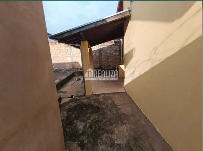 Casa à Venda no bairro Parque das Américas, Uberaba - Foto 4