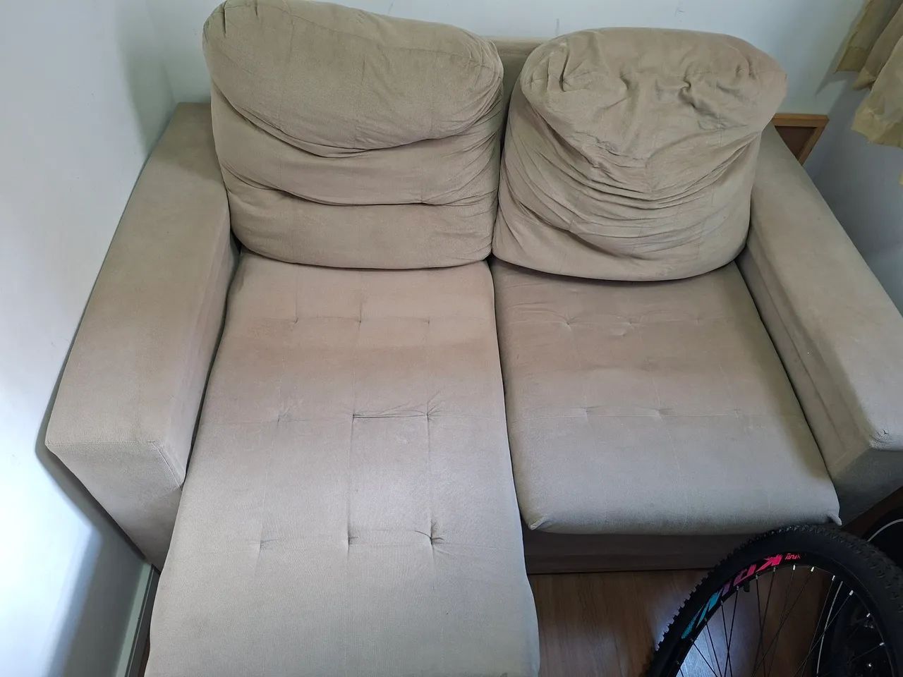Vendo sofá em bom estado  - Foto 4