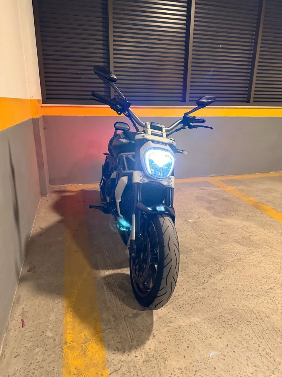 Ducati Diavel  - Foto 3