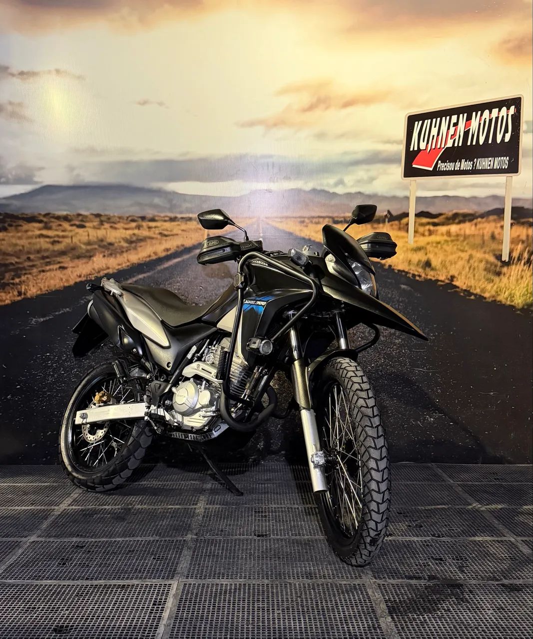 HONDA XRE 300 2015