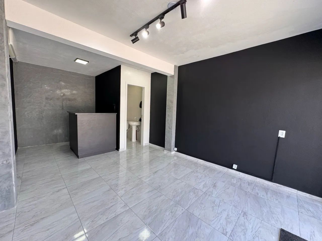 Mais Visibilidade, Mais Clientes: Sala Comercial em Ponto Estratégico - Foto 5