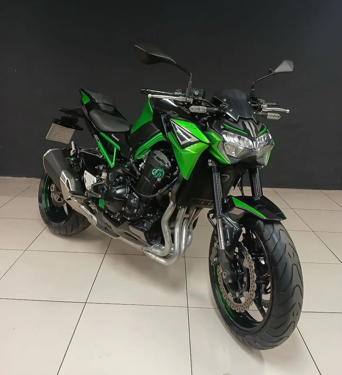 KAWASAKI Z900