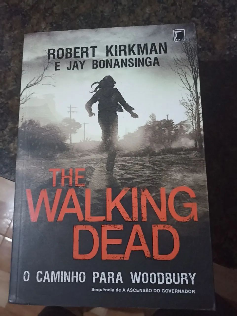 Livros the walking dead<br> - Foto 3