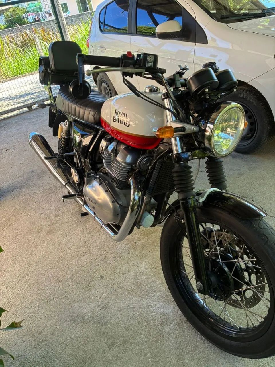 Royal Enfield Interceptor 650 - Foto 6