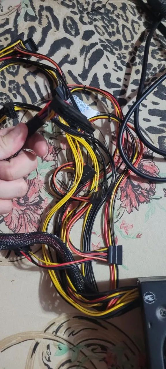 Placa mãe B450M, Fonte cougar 600w,HD 1TB