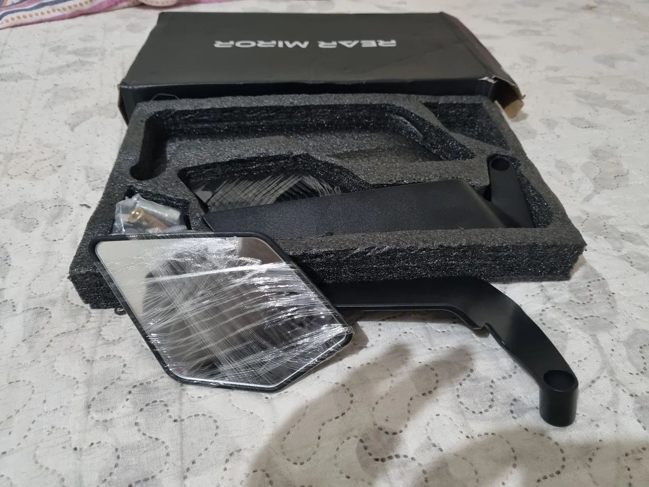 Retrovisor Tipo Asa "Rosca universal" - Foto 2