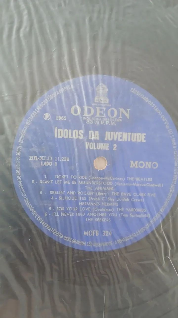 1 lp idolos da juventude 1965 usado  - Foto 5