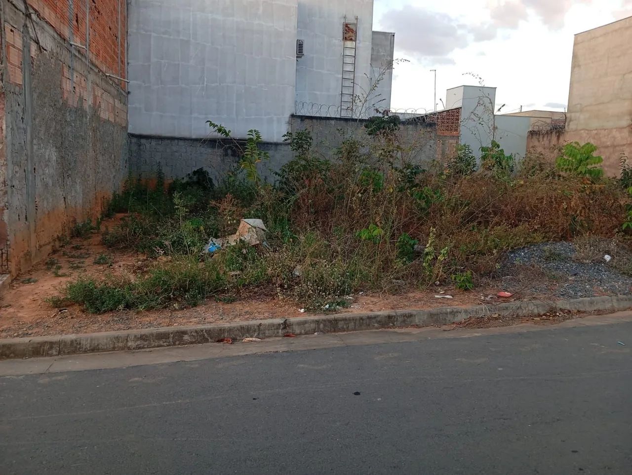 Lote a venda  - Foto 2