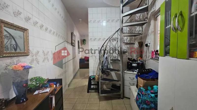 Excelente casa com varandão - 2 quartos com suíte - Foto 5