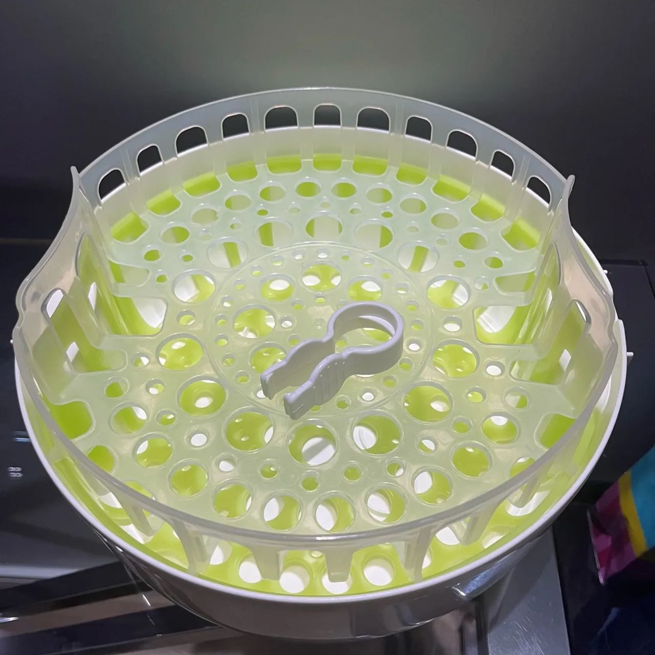 Esterilizador para micro-ondas com pinça MAM - Foto 3