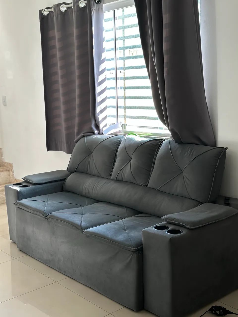 Sofá Reclinável com porta Copos *novo* - Foto 3
