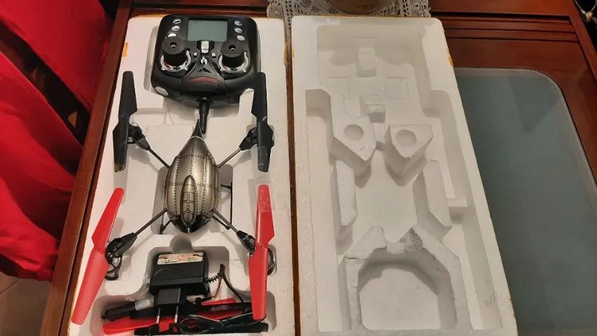 PRIMEIRO DRONE COM CAMERA (PARA COLECIONADOR) - Foto 2