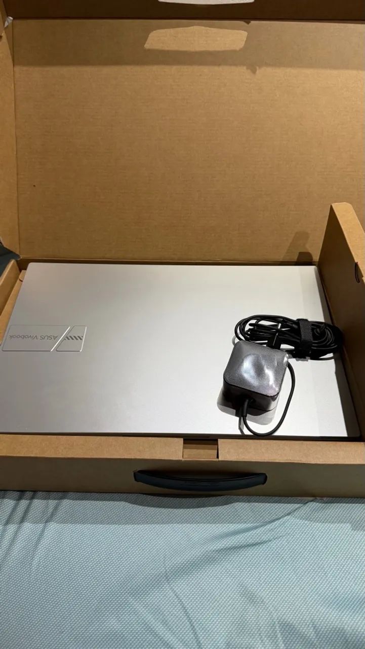 VENDO NOTEBOOK ASUS VIVOBOOK 15 - Foto 2