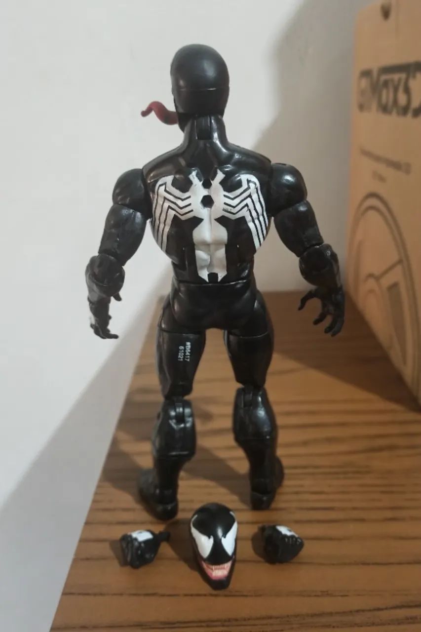Venom Marvel Legends - Hasbro Wave Homem-Absorvente - Foto 4