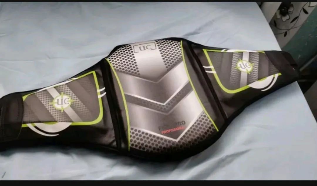 Cinturão proteção abdominal lutas