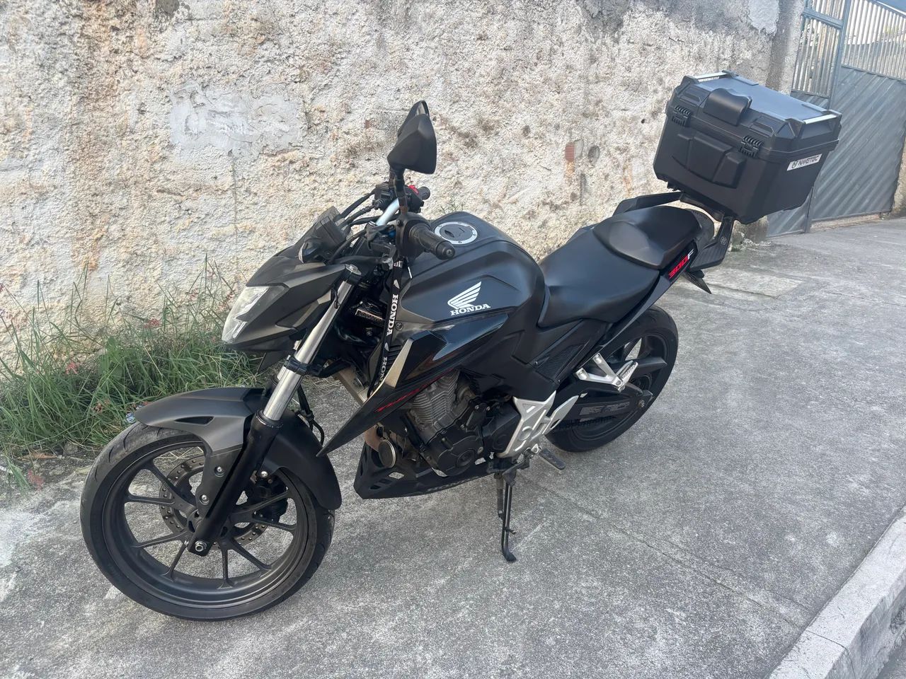 CB300F 2024 - Foto 2