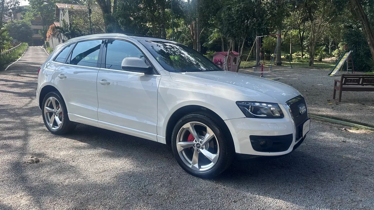 Audi Q5 Q5 2.0 16V TFSI Quattro S Tronic 2011