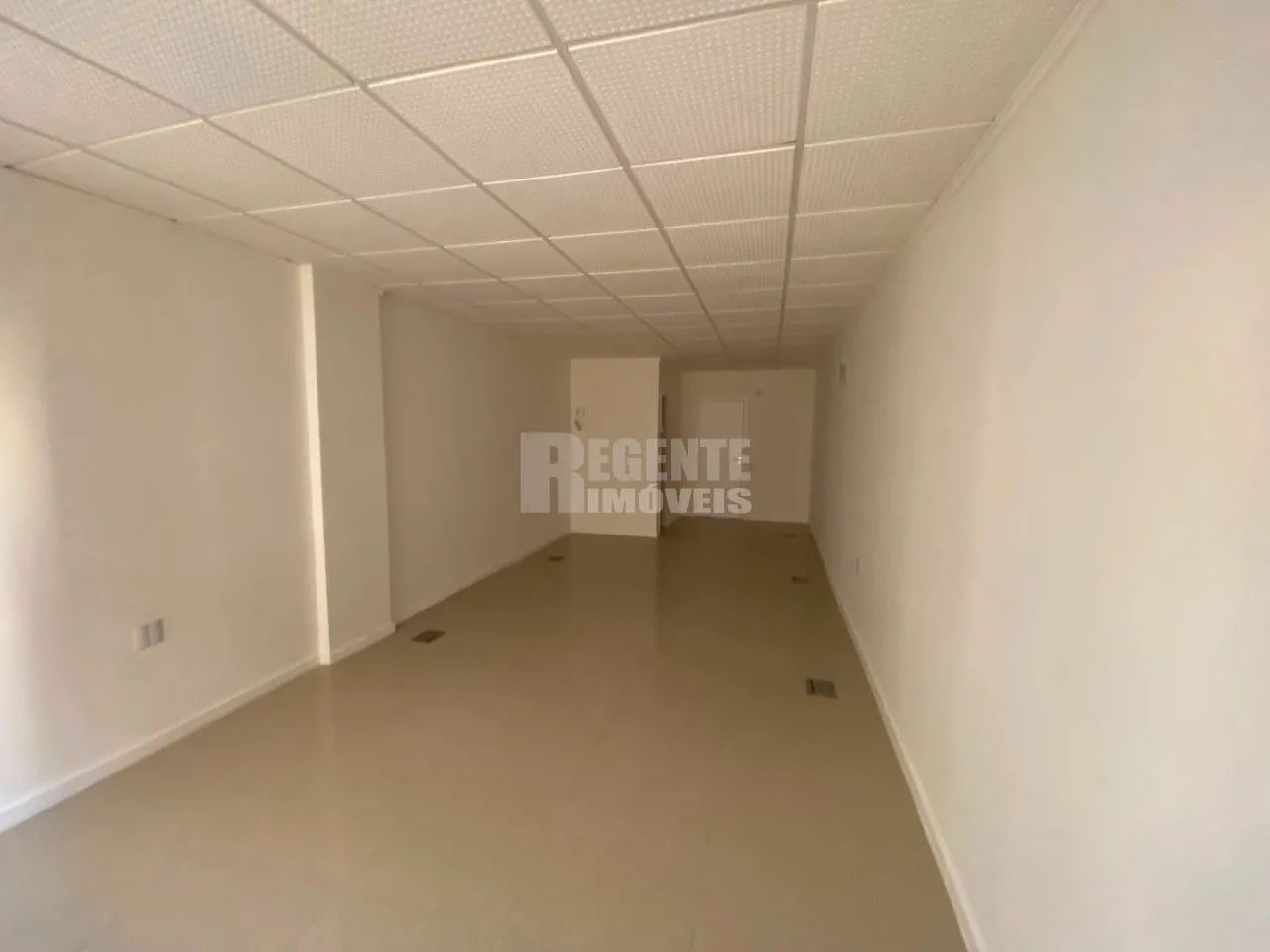 Ótima sala comercial para locação no bairro Itacorubi! - Foto 2