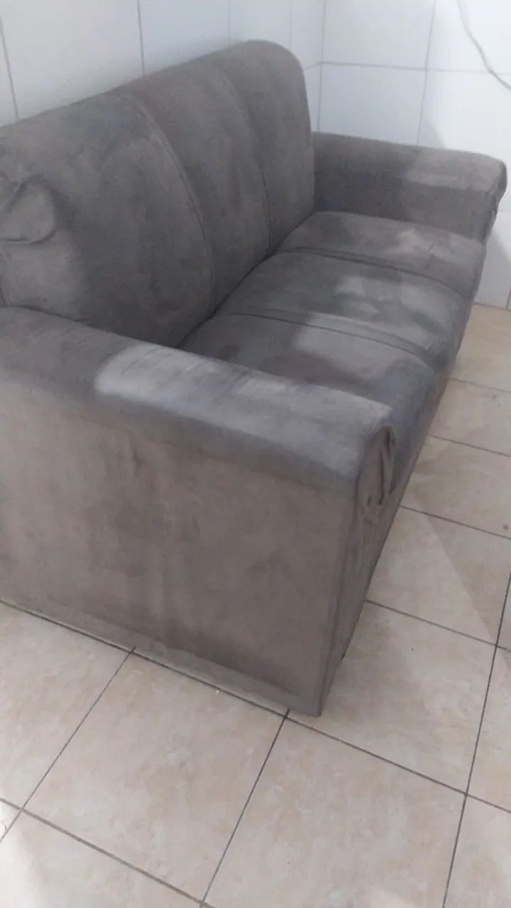 Sofá com 2 puff - Foto 2