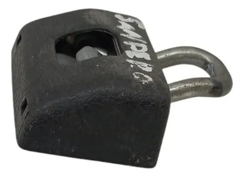 Batente Fechadura Porta Malas  Renault Sandero 2012 2013 - Foto 2