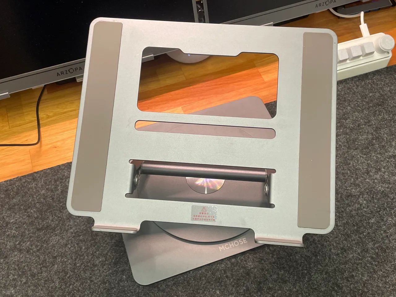 Suporte para MacBook MCHOSE giratório - Foto 3