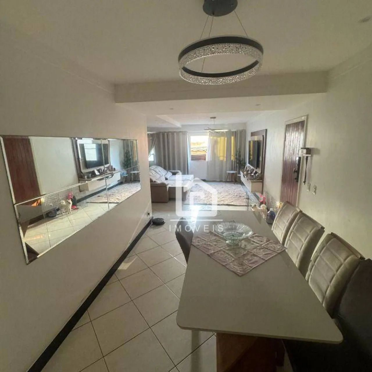 Duplex espaçoso com 280m2 e 2 vagas cobertas no Divino Espírito Santo! - Foto 4