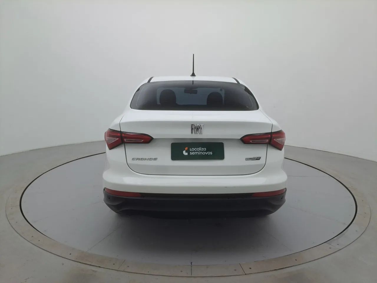 Fiat Cronos DRIVE 1.3 8V Flex Aut., foto 4 de 18