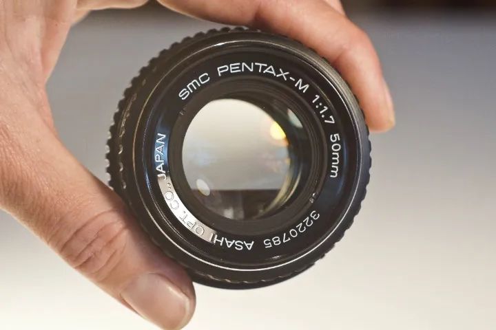 フィルムカメラ PENTAX ME 50mm F1.7 Câmera pentax ME com lente 50mf1.7 - Câmeras e Filmadoras - Rau