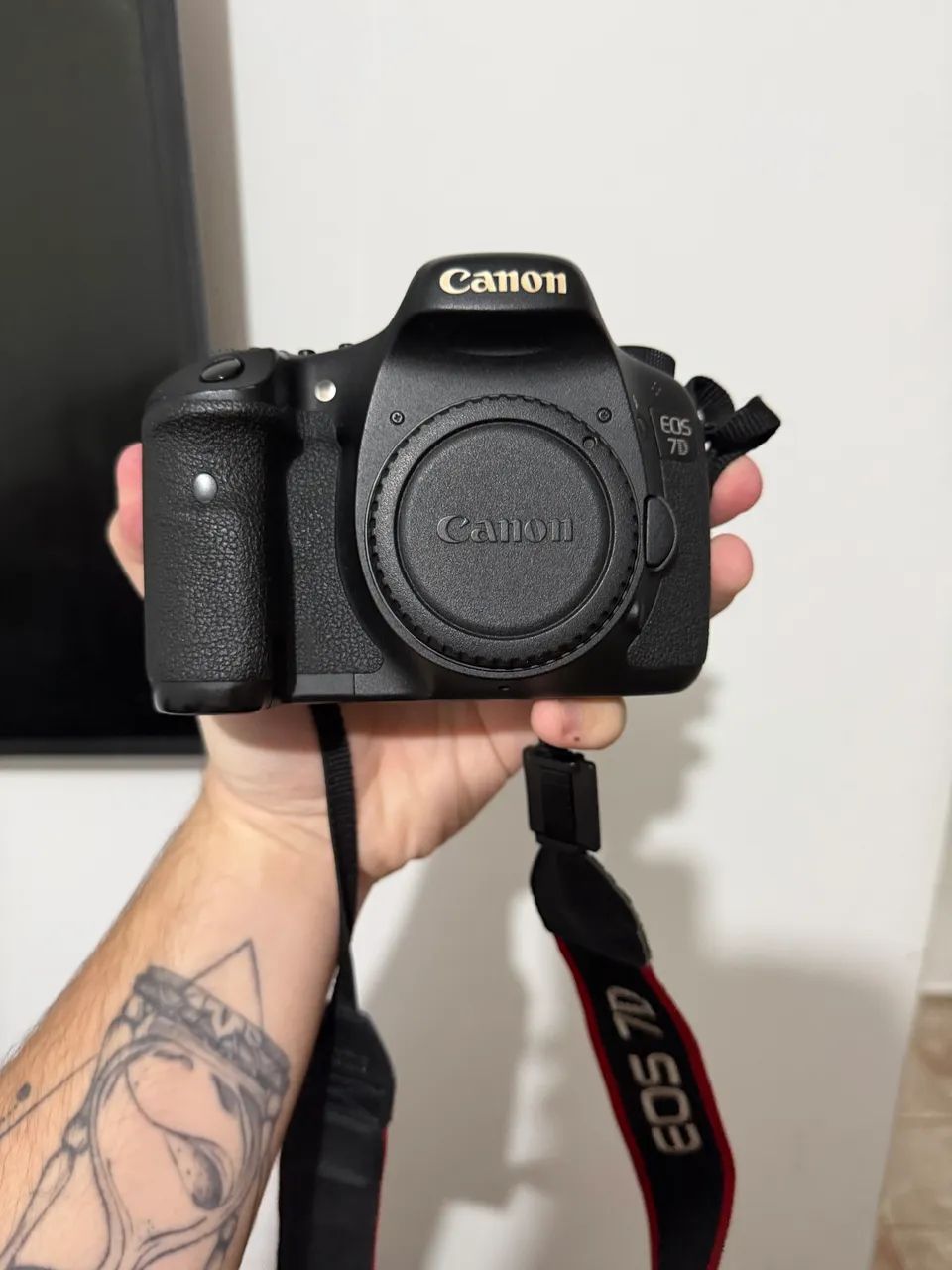 Câmera Canon 7D + Kit de Lentes 