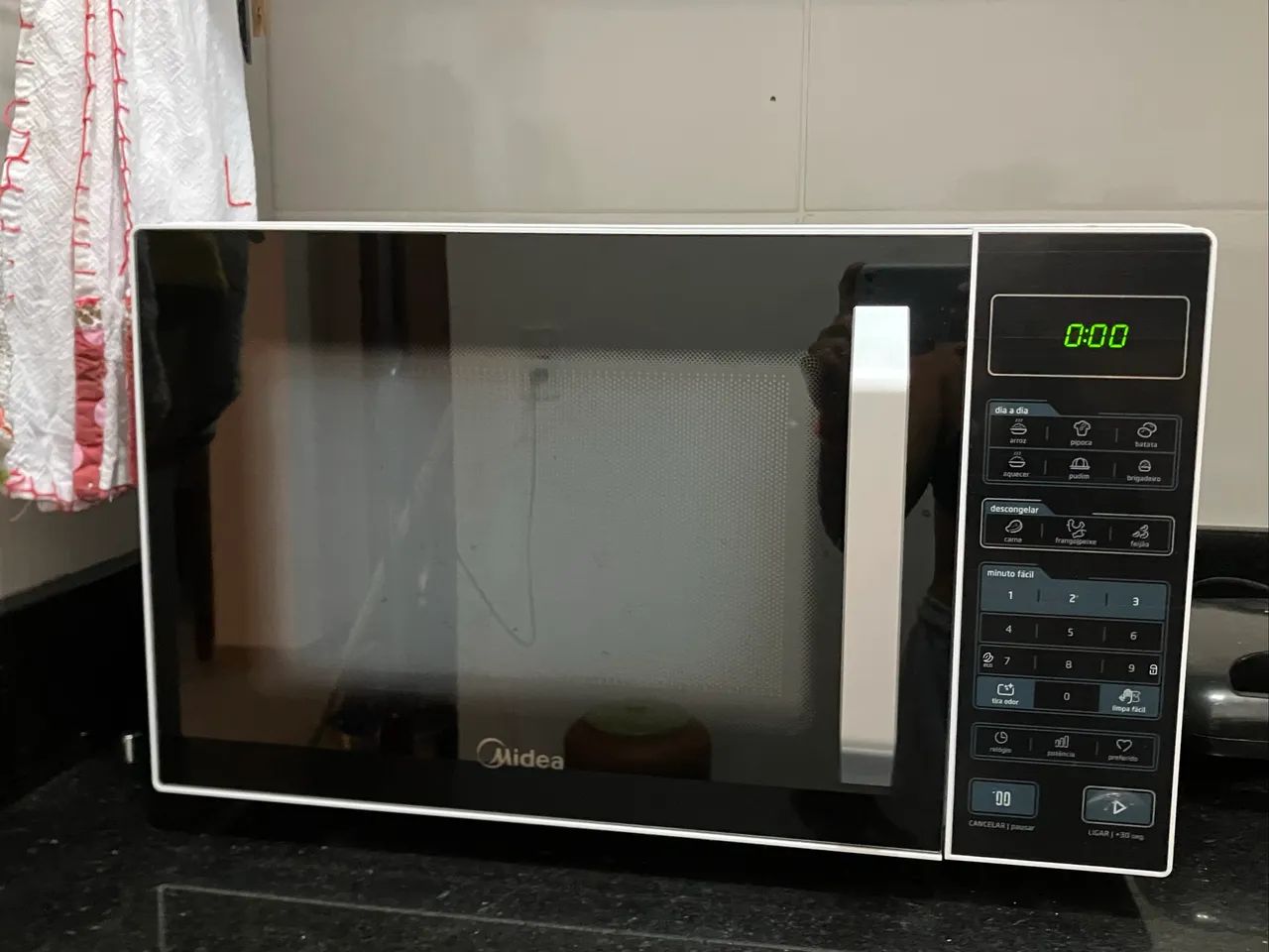 Microondas Midea 35L